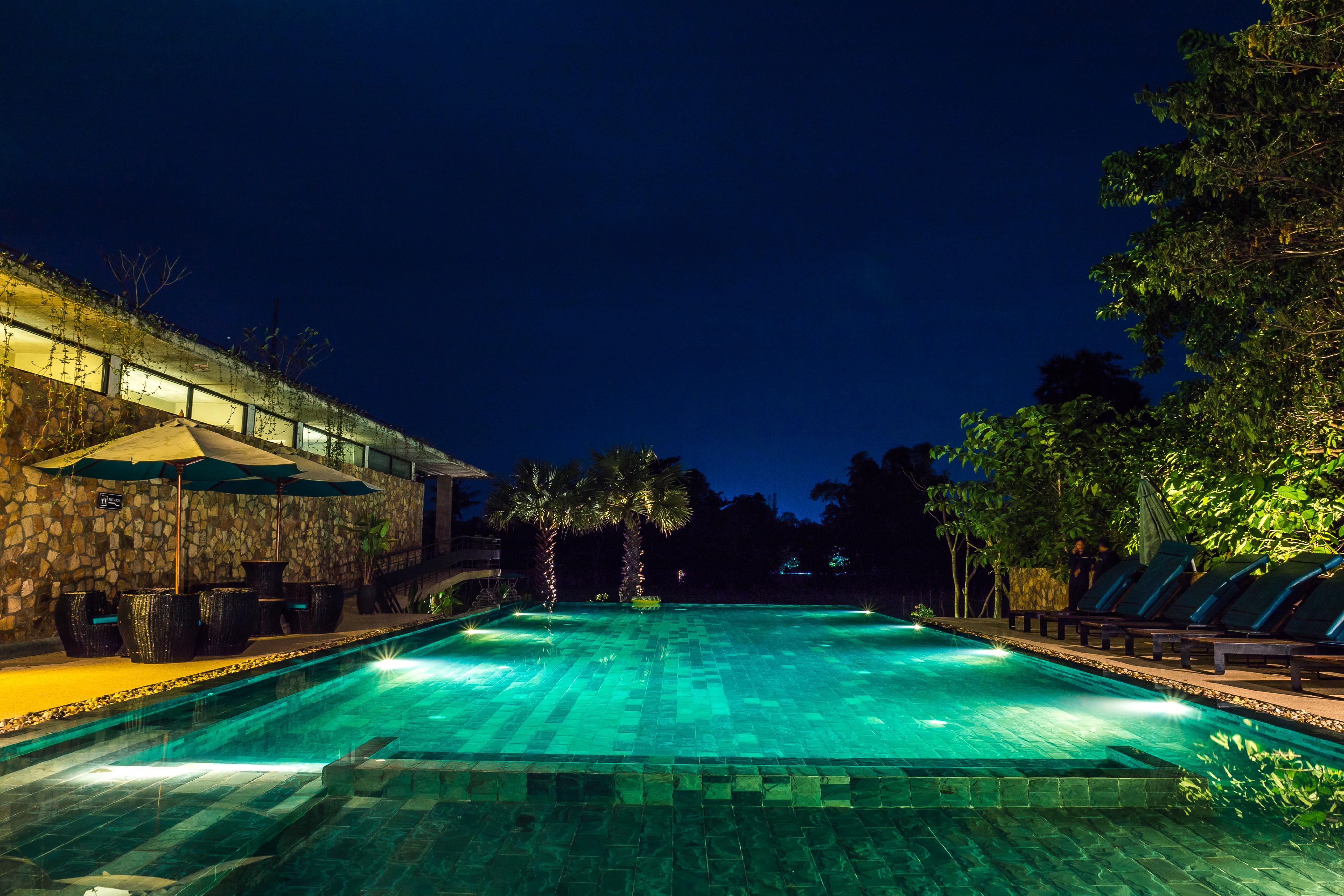 ฮิลล็อค โฮเต็ล แอนด์ สปา Hotel เสียมราฐ ภายนอก รูปภาพ